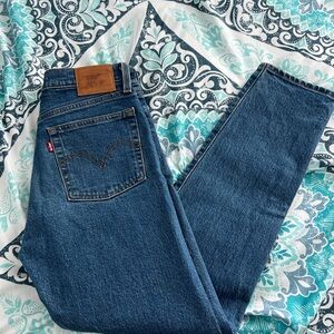 Levi’s Wedgie Jeans